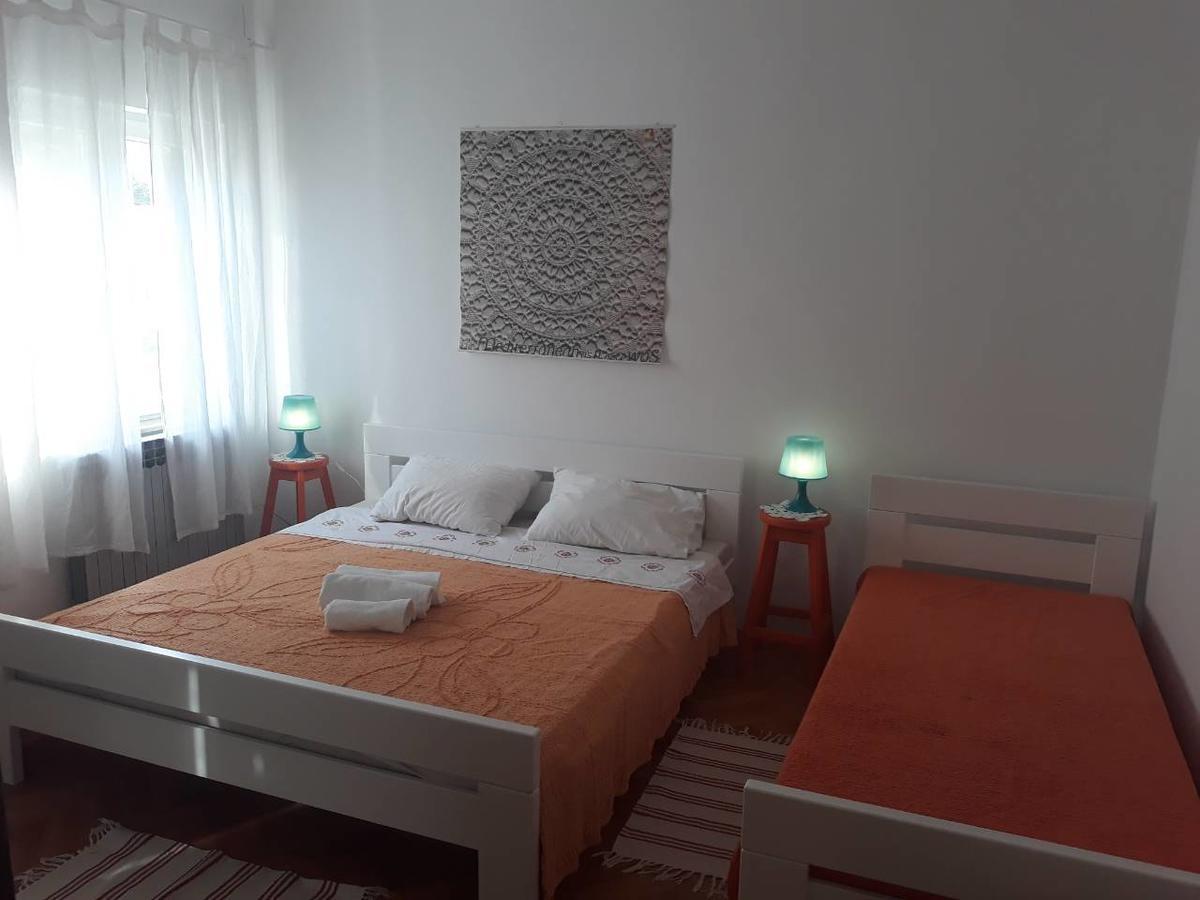 Apartments Pag Holiday Паг Екстериор снимка