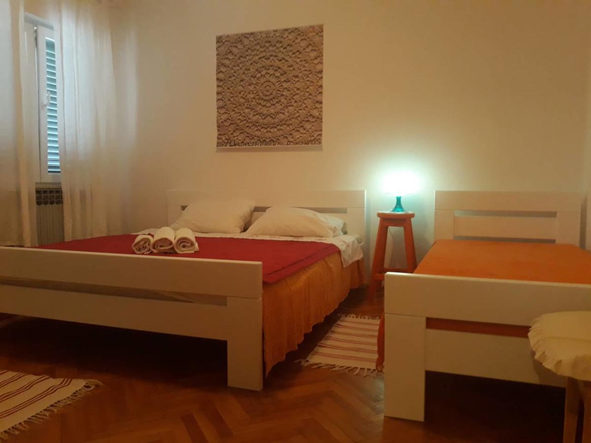 Apartments Pag Holiday Паг Екстериор снимка