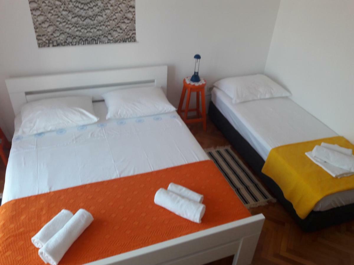 Apartments Pag Holiday Паг Екстериор снимка