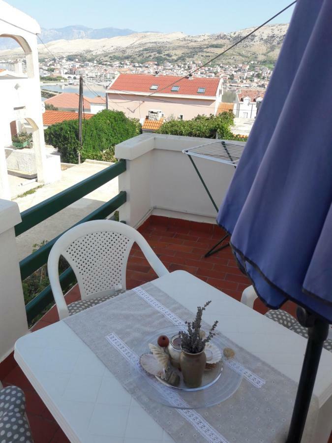Apartments Pag Holiday Паг Екстериор снимка