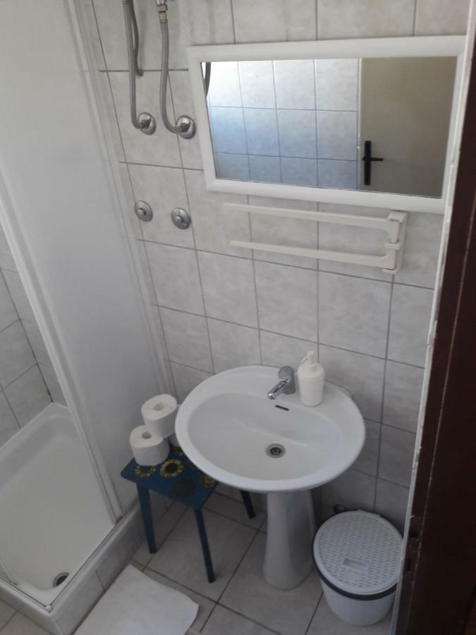 Apartments Pag Holiday Паг Екстериор снимка